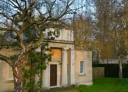 Cumberland Gate Lodge at the north end of Hyde Park